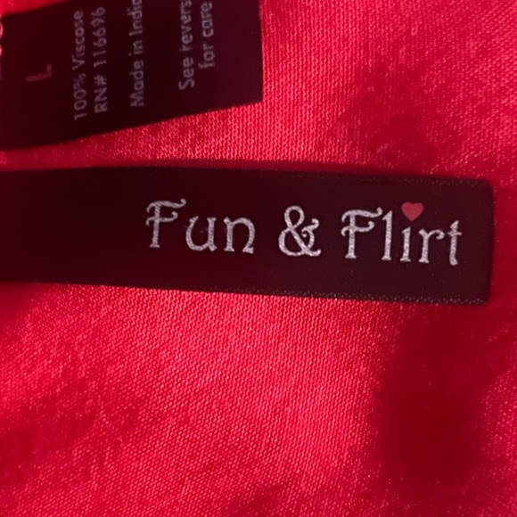 Fun & Flirt Coral Button-Up Romper-Size L - Picture 4 of 10